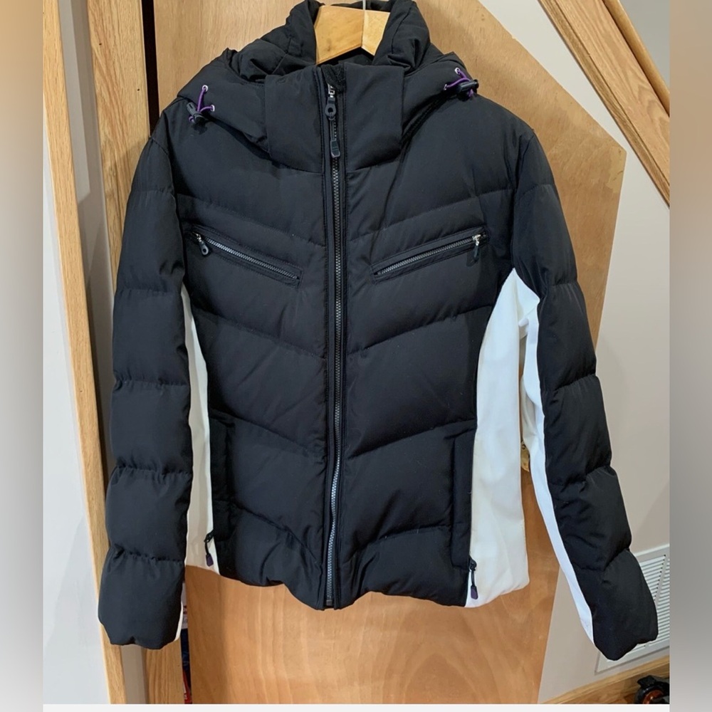 Calvin Klein Performance Down Jacket – Size Medium